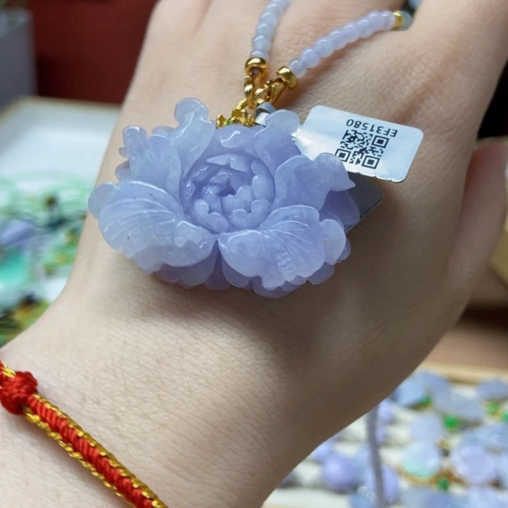 翡翠未镶嵌颈饰吊坠