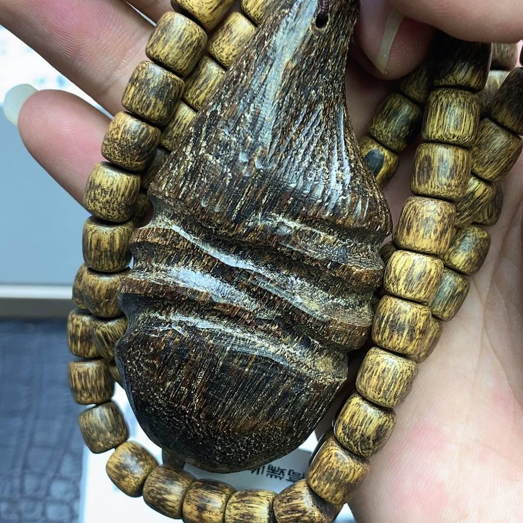 沉香碎屑沉香柬埔寨虫漏