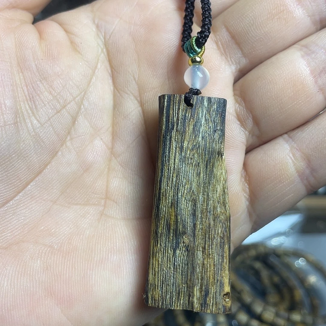 沉香沉香碎屑奇楠沉香老料花香韵