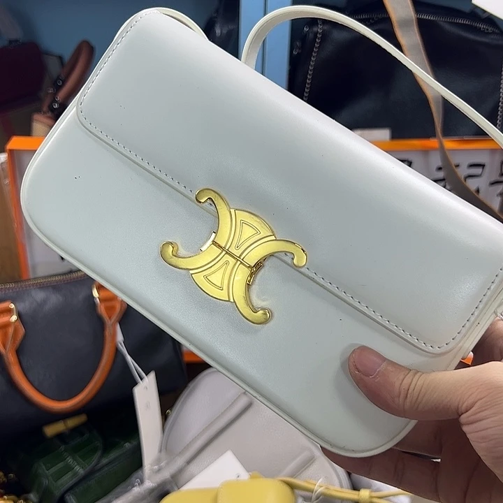 蚕丝羊皮（革）水牛皮（革）