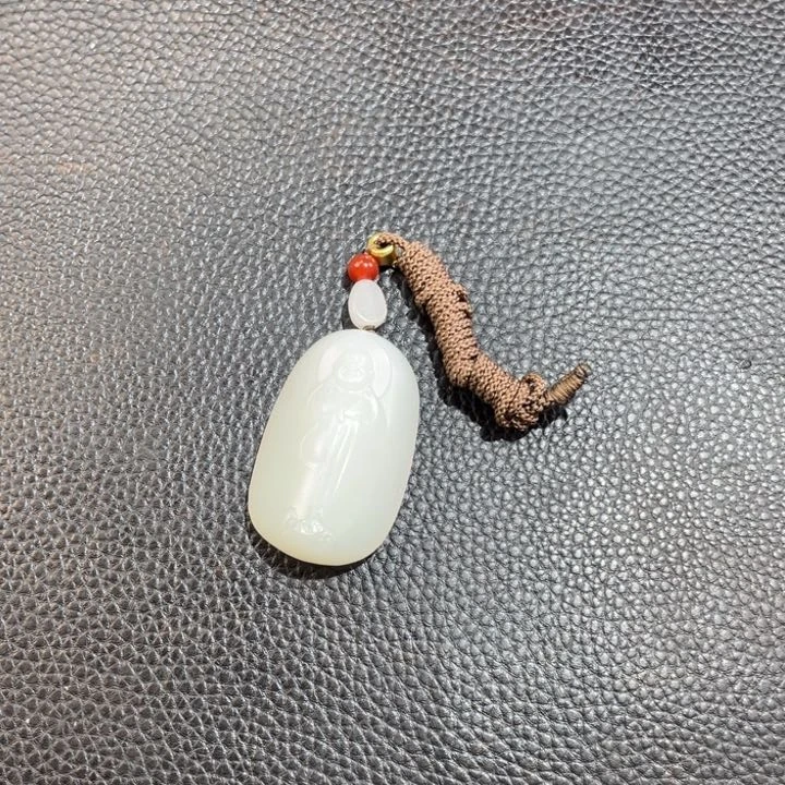 和田玉未镶嵌吊坠(赠链)峰****6