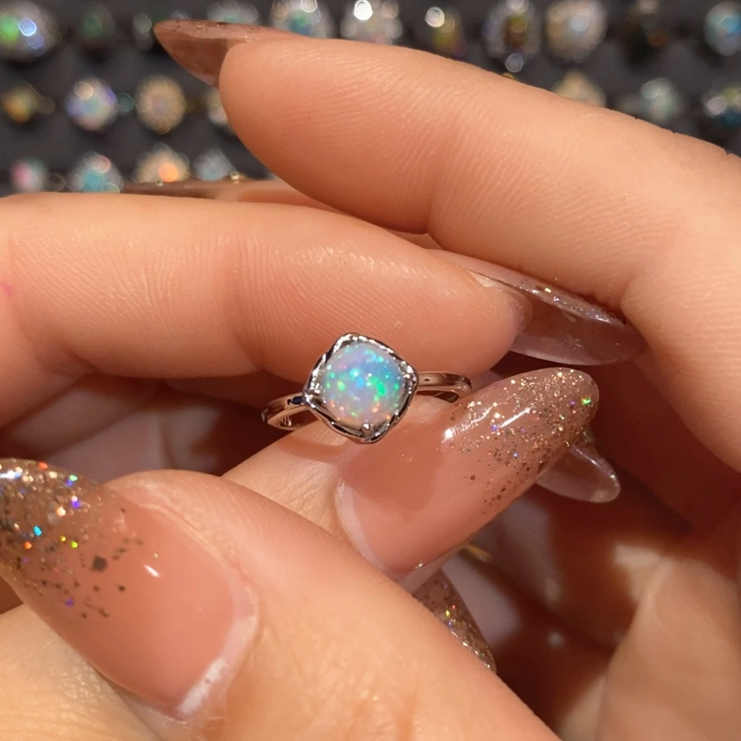 欧泊欧泊戒指银S925镶嵌