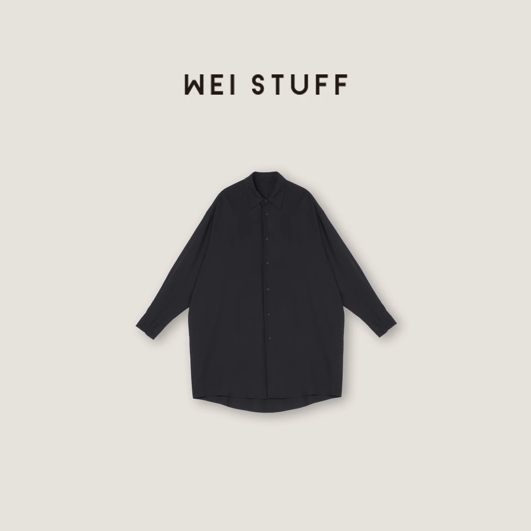 WEI STUFF 春季利落随性慵懒黑色显瘦宽松翻领中长款衬衫 8608 .