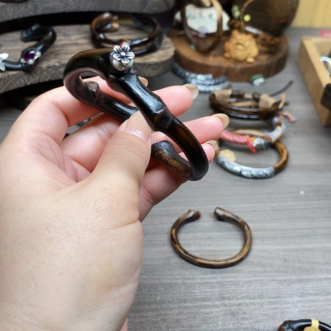 吊坠藤艺正节如意