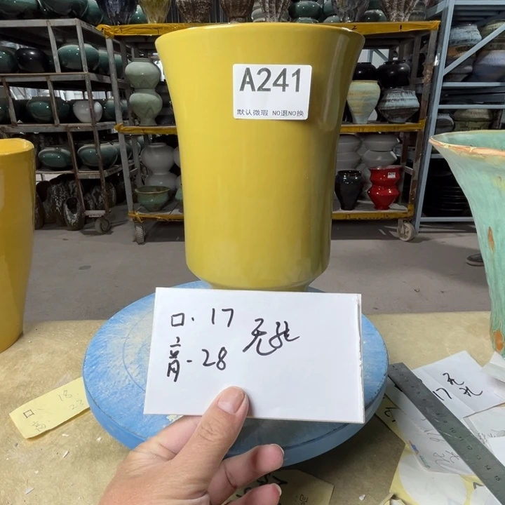 景德镇陶瓷花盆241