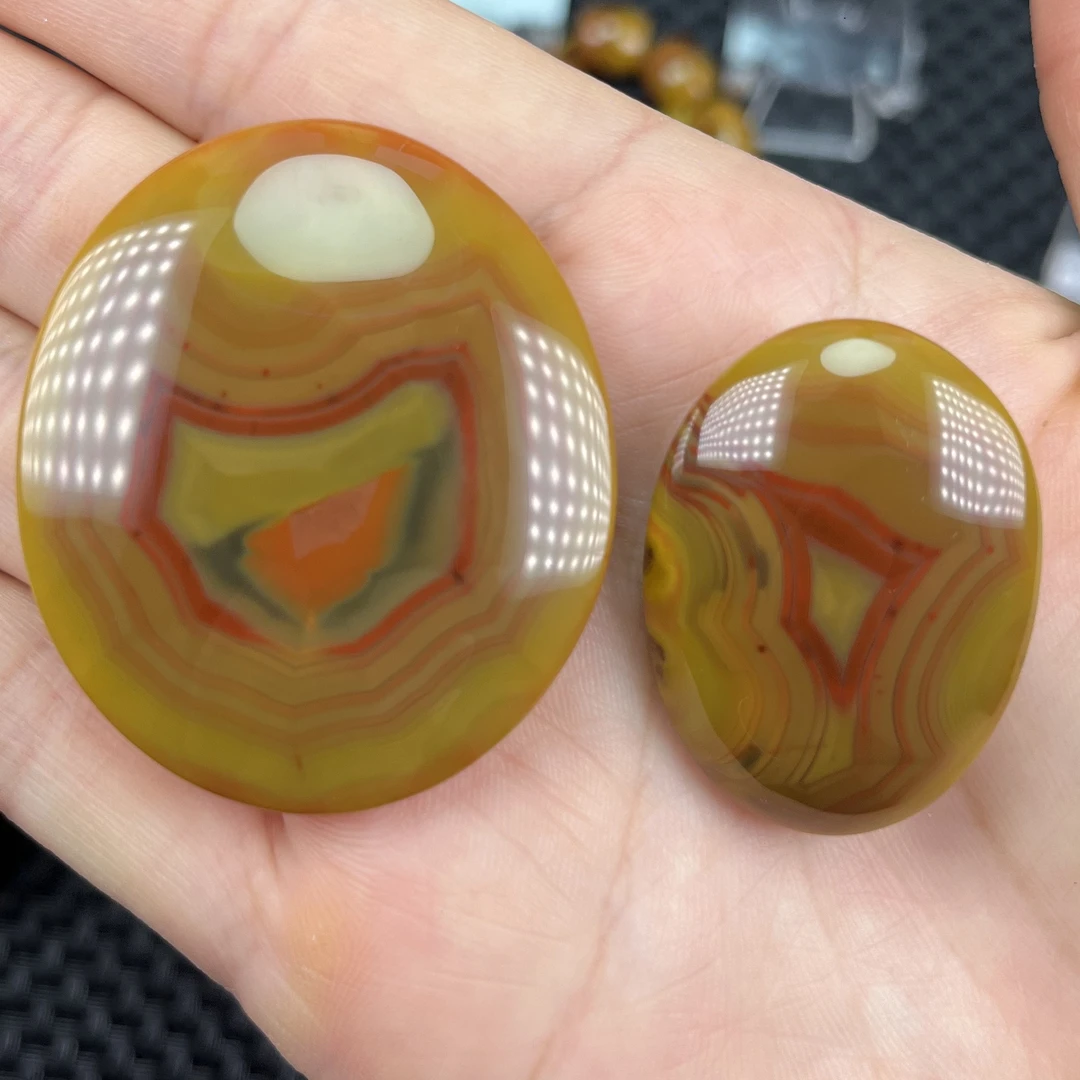 宣化战国红玛瑙吊坠