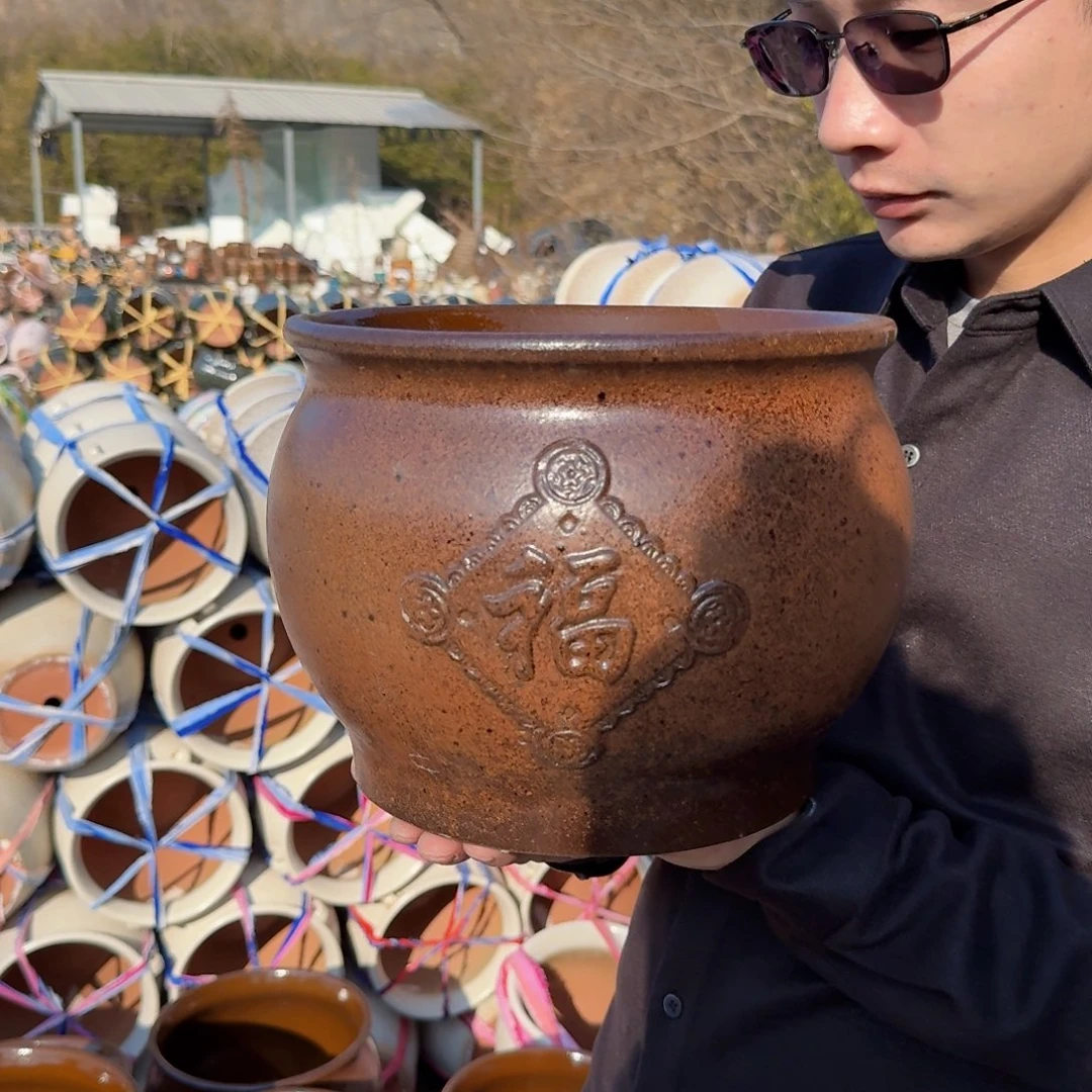 紫砂花盆口26高20（一个福水缸