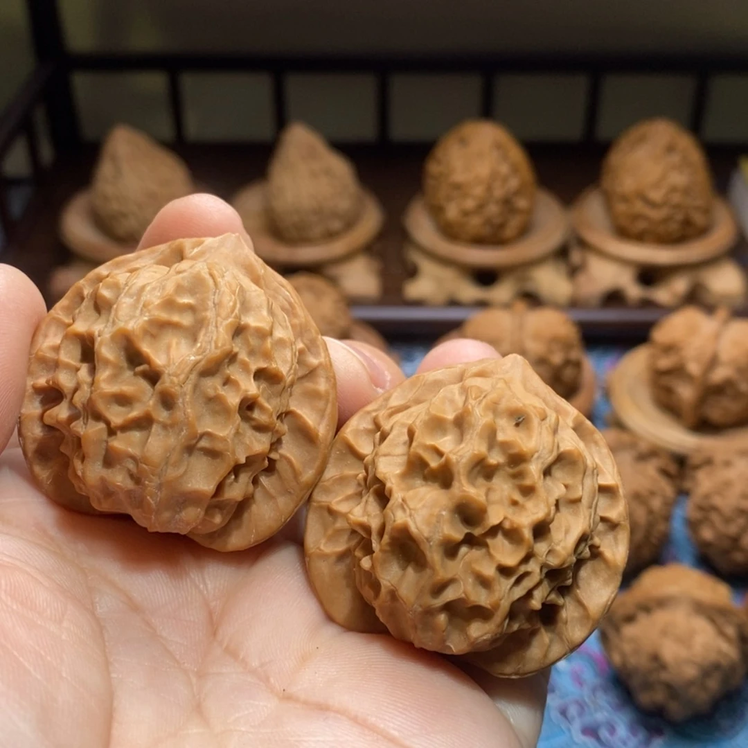 【闪购商品】文玩核桃吊坠龙鳞纹
