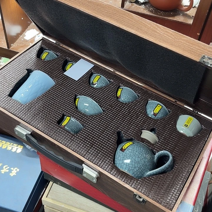 孤品茶具。