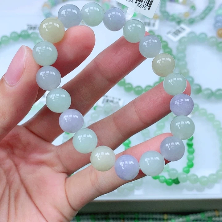 未镶嵌手链翡翠?*翡翠