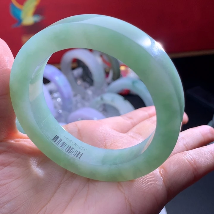 定制翡翠翡翠手镯未镶嵌