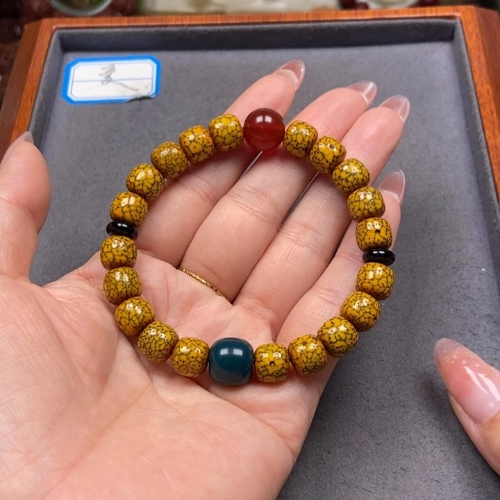 星月菩提吊坠菩提