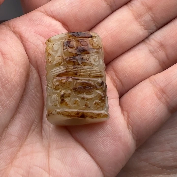 和田玉未镶嵌挂件?*