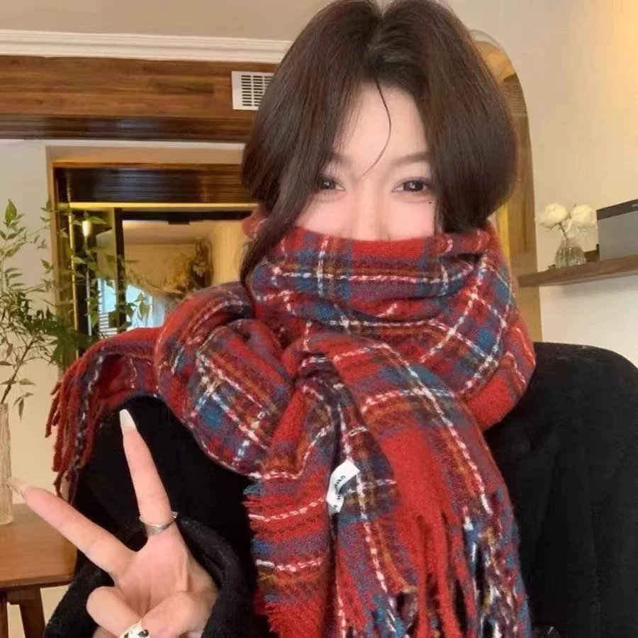 围巾冬季女高级感2023新款格子韩版情侣披肩红色防寒百搭加厚围脖
