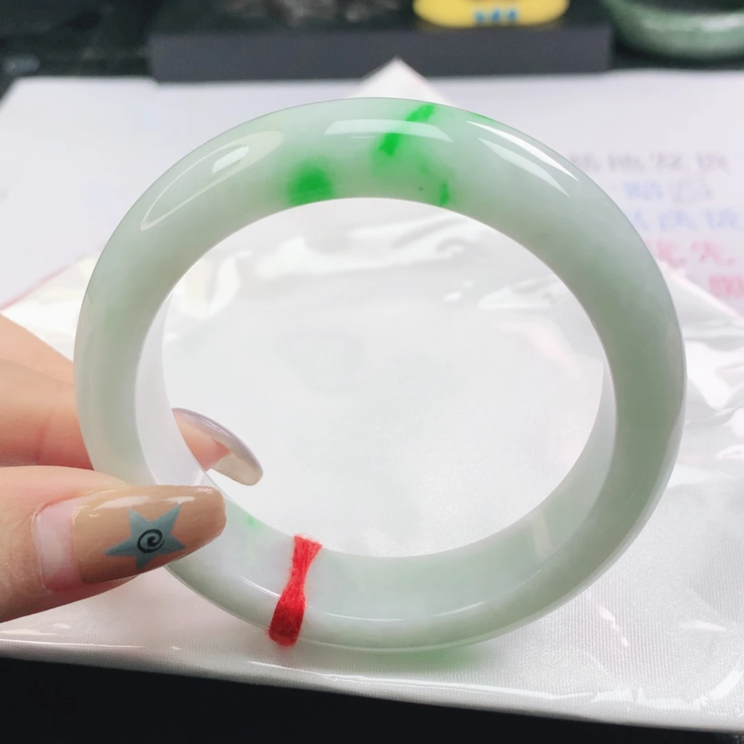 翡翠未镶嵌手镯翡翠58.1飘阳绿白底青正圈