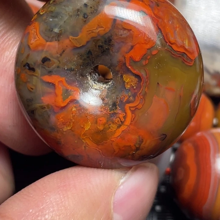 家***虎玛瑙/玉髓未镶嵌玛瑙