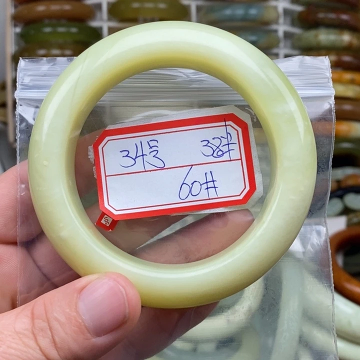 未镶嵌蛇纹石玉手绳