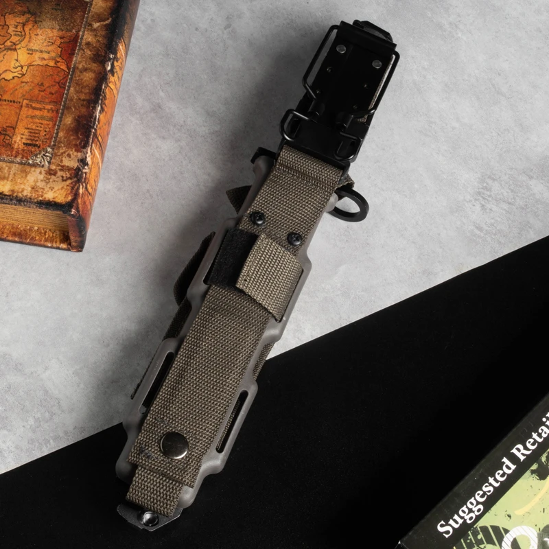 【D80】户外生存保护套全套