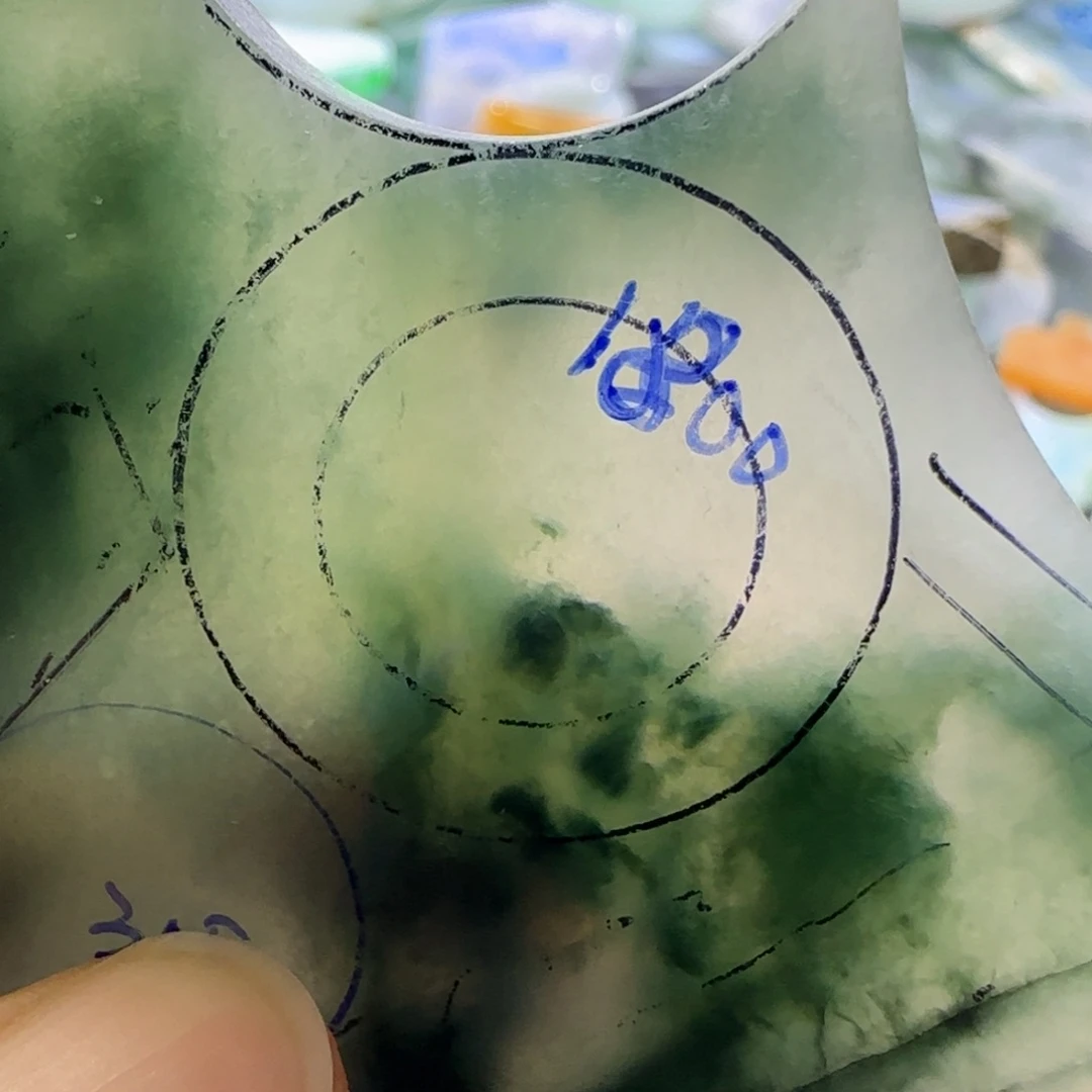 定制翡翠未镶嵌定制