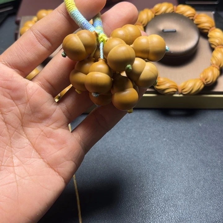 橄榄核手串/手链橄榄核雕葡萄串