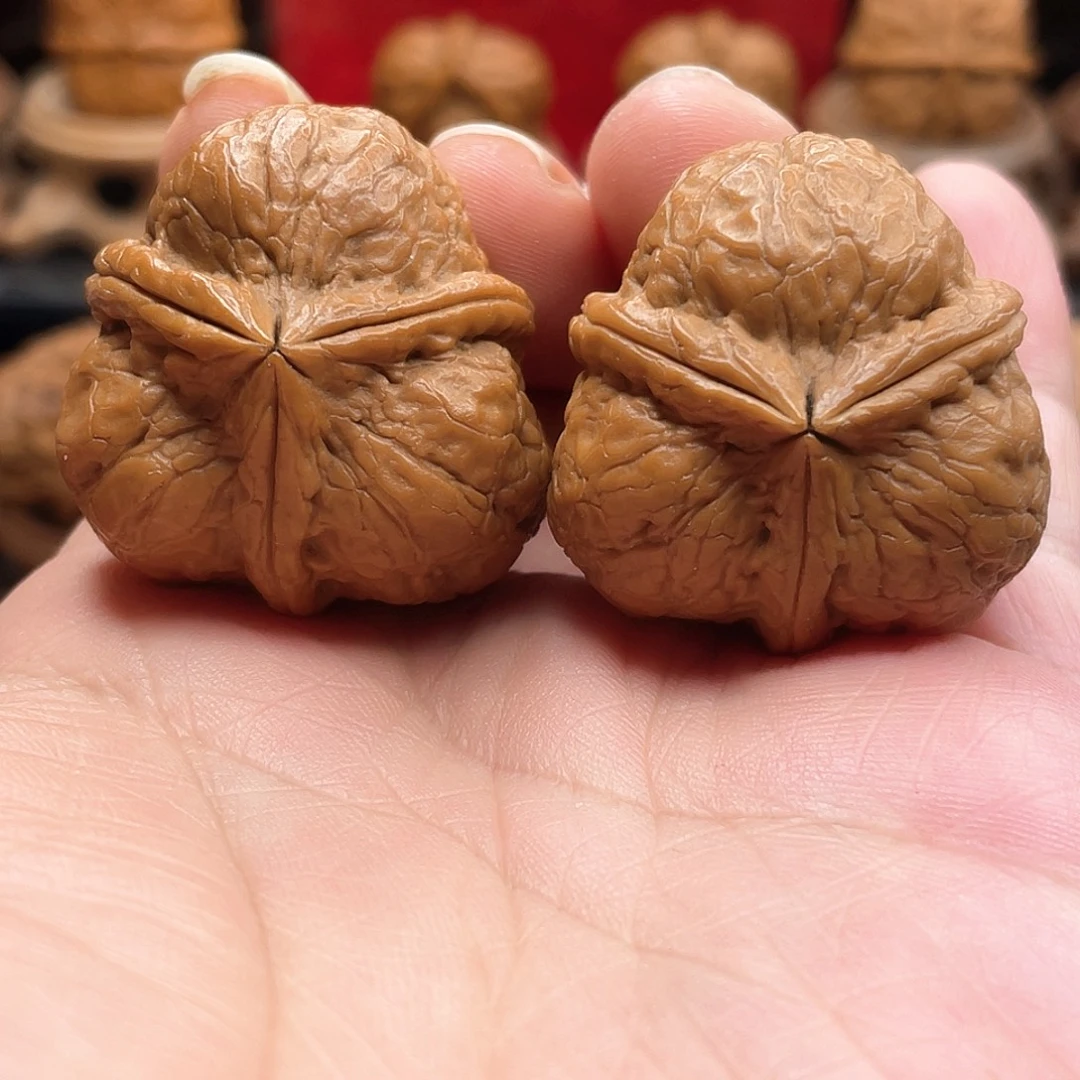 吊坠文玩核桃粗筋石斧三棱