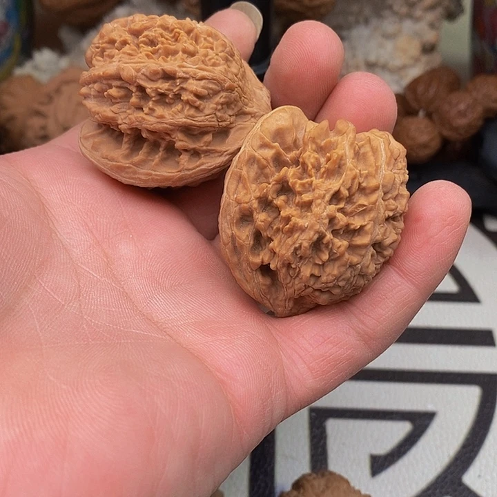 桃核把件狗*蜜全品满天星