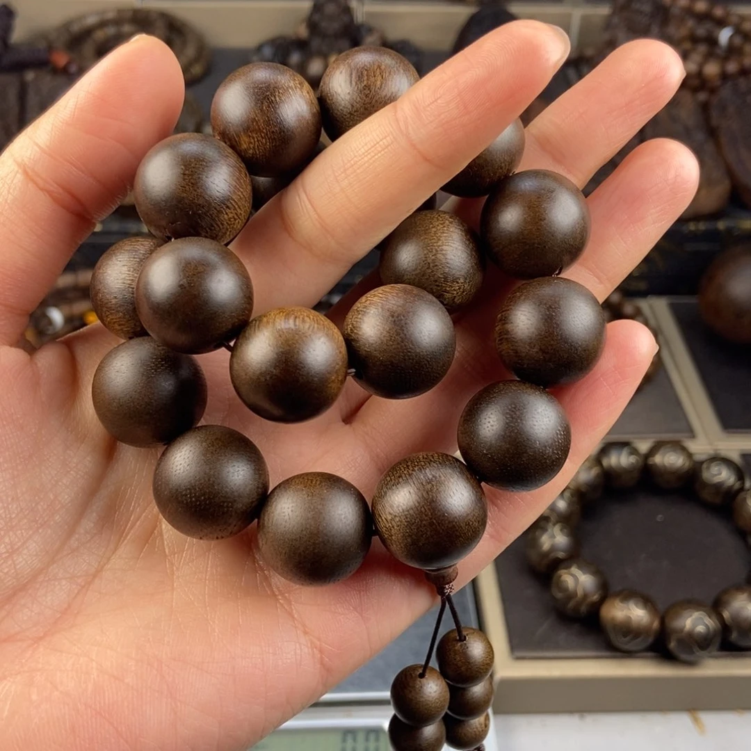 沉香手串未*?越南芽庄白棋楠