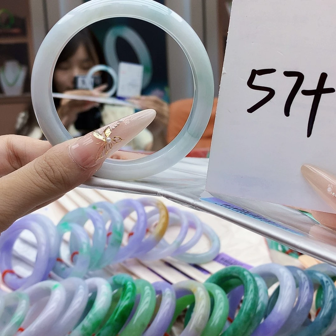 翡翠手镯未镶嵌f