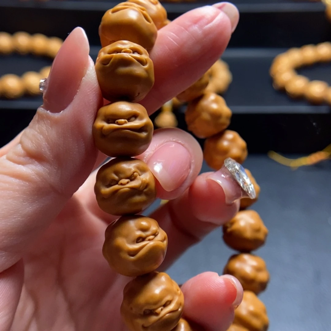 猴头核桃手串呱呱来财