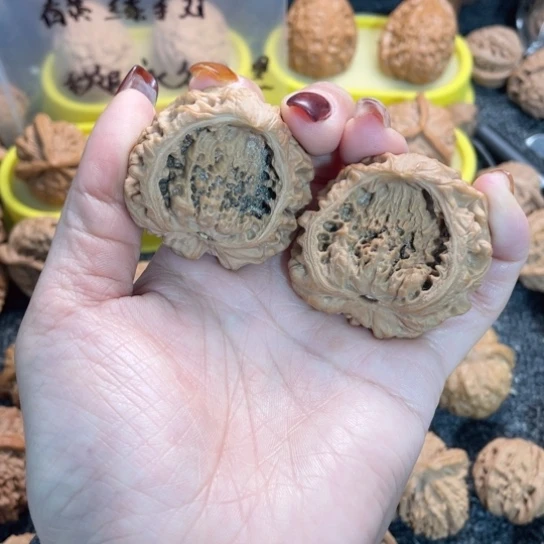 扵***笙吊坠文玩核桃11蛇头