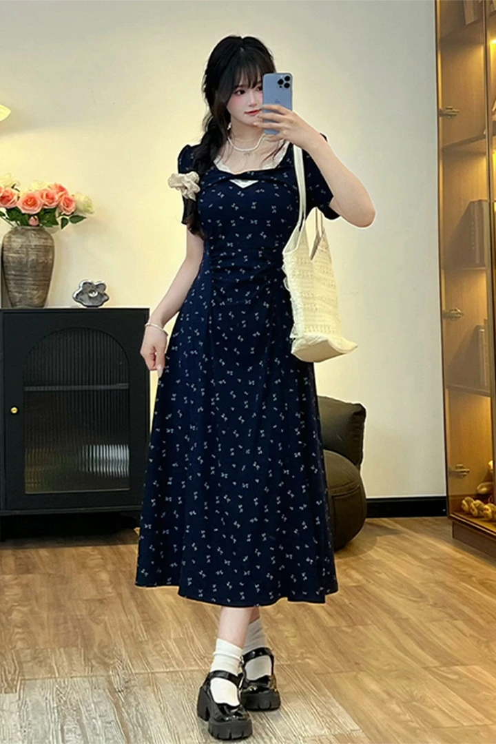 【现货】纯欲风扭结蕾丝短袖法式碎花裙收腰A字碎花连衣裙温婉