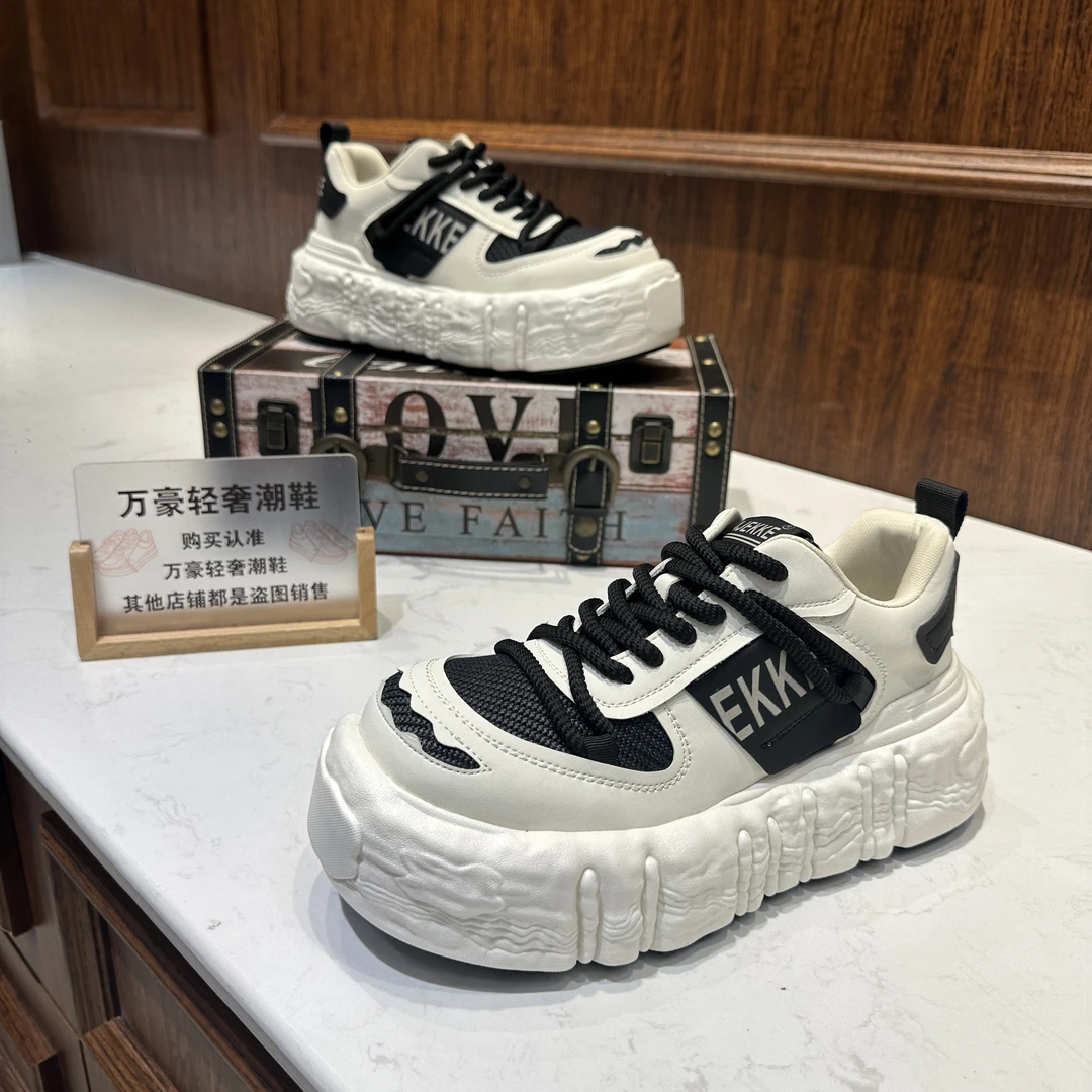 2025广州原版轻奢早秋男鞋增高5cm圆头拼休闲老爹鞋透气潮鞋厚底