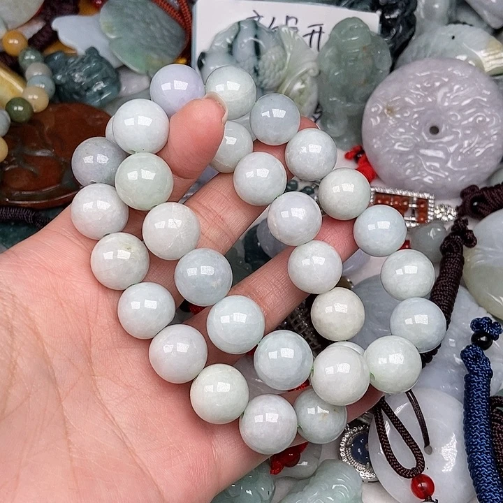 颈饰未镶嵌翡翠魔****龙翡翠