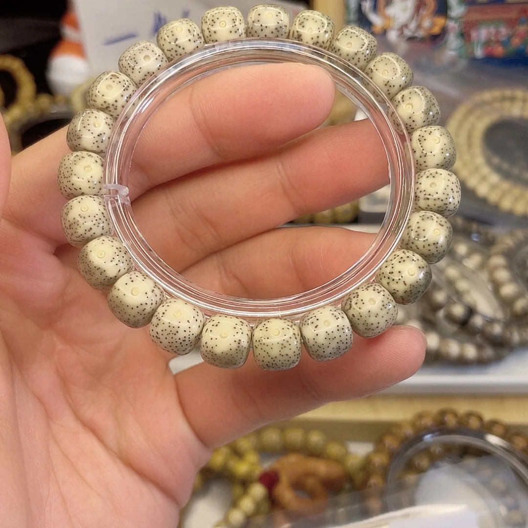 吊坠星月菩提4581