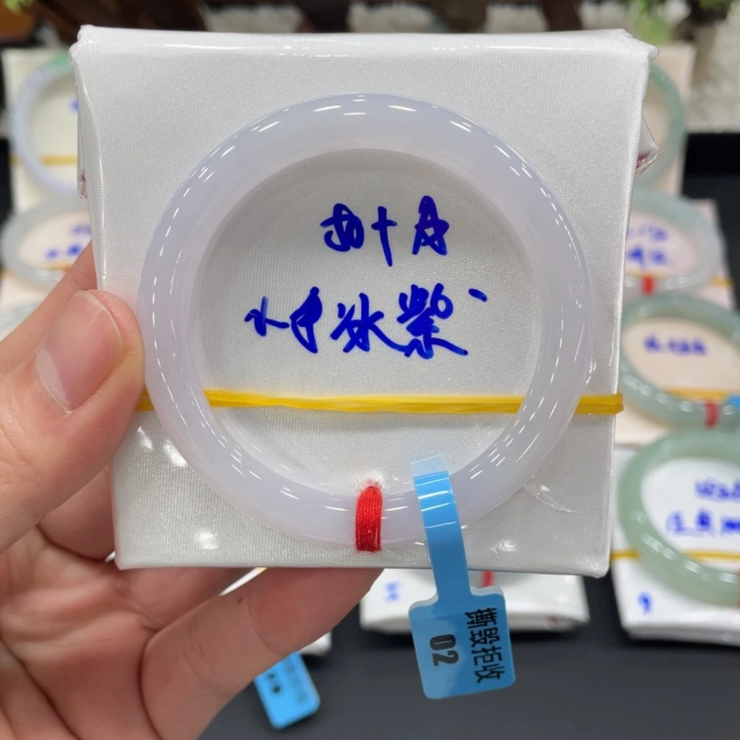 未镶嵌手镯翡翠翡翠