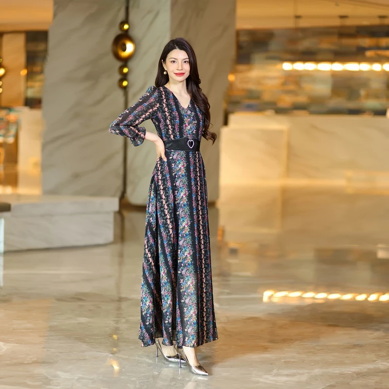 新款时尚优雅碎花连衣裙显瘦设计超长收腰大摆长裙春夏轻奢气质93
