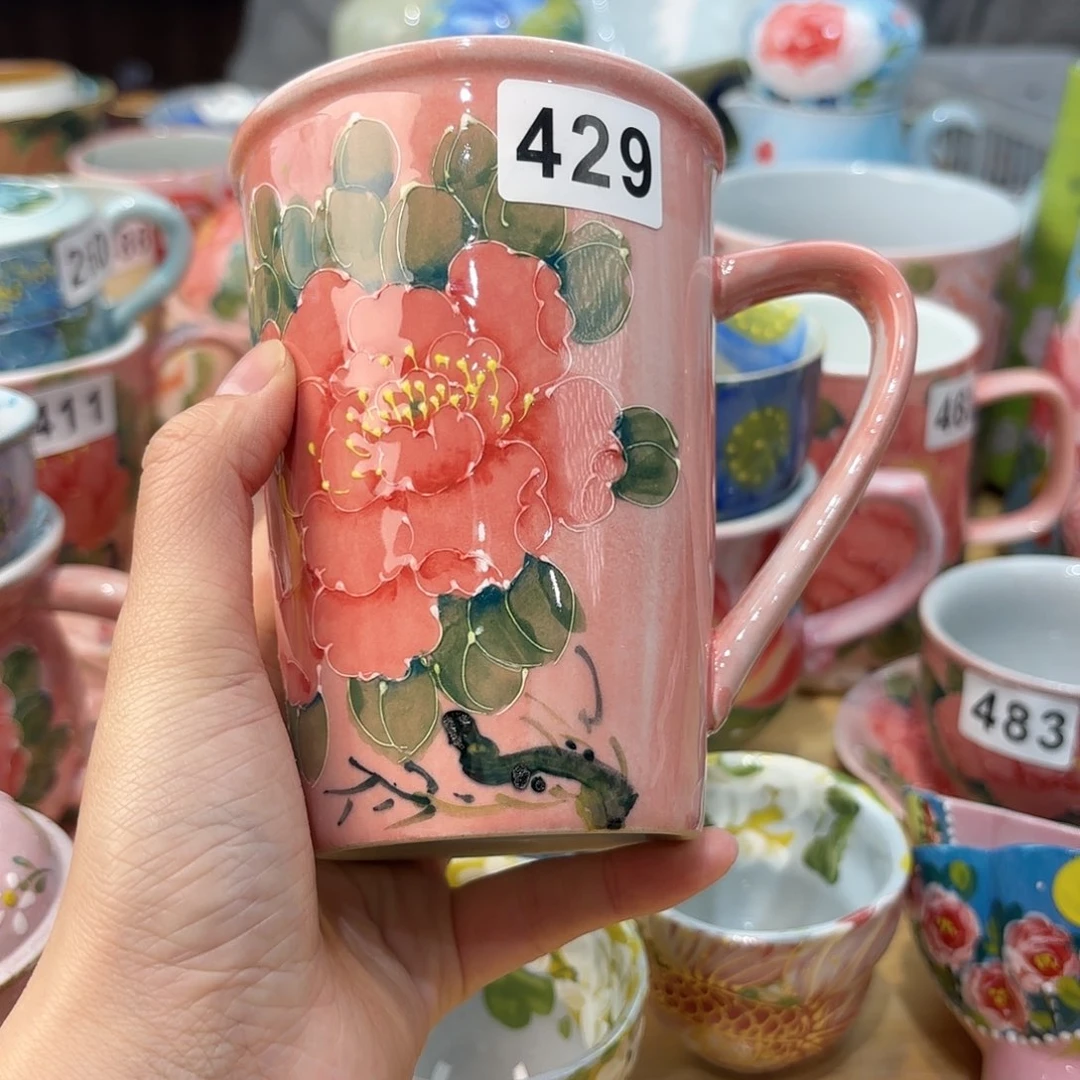 瓷片兔兔盖茨。兔兔