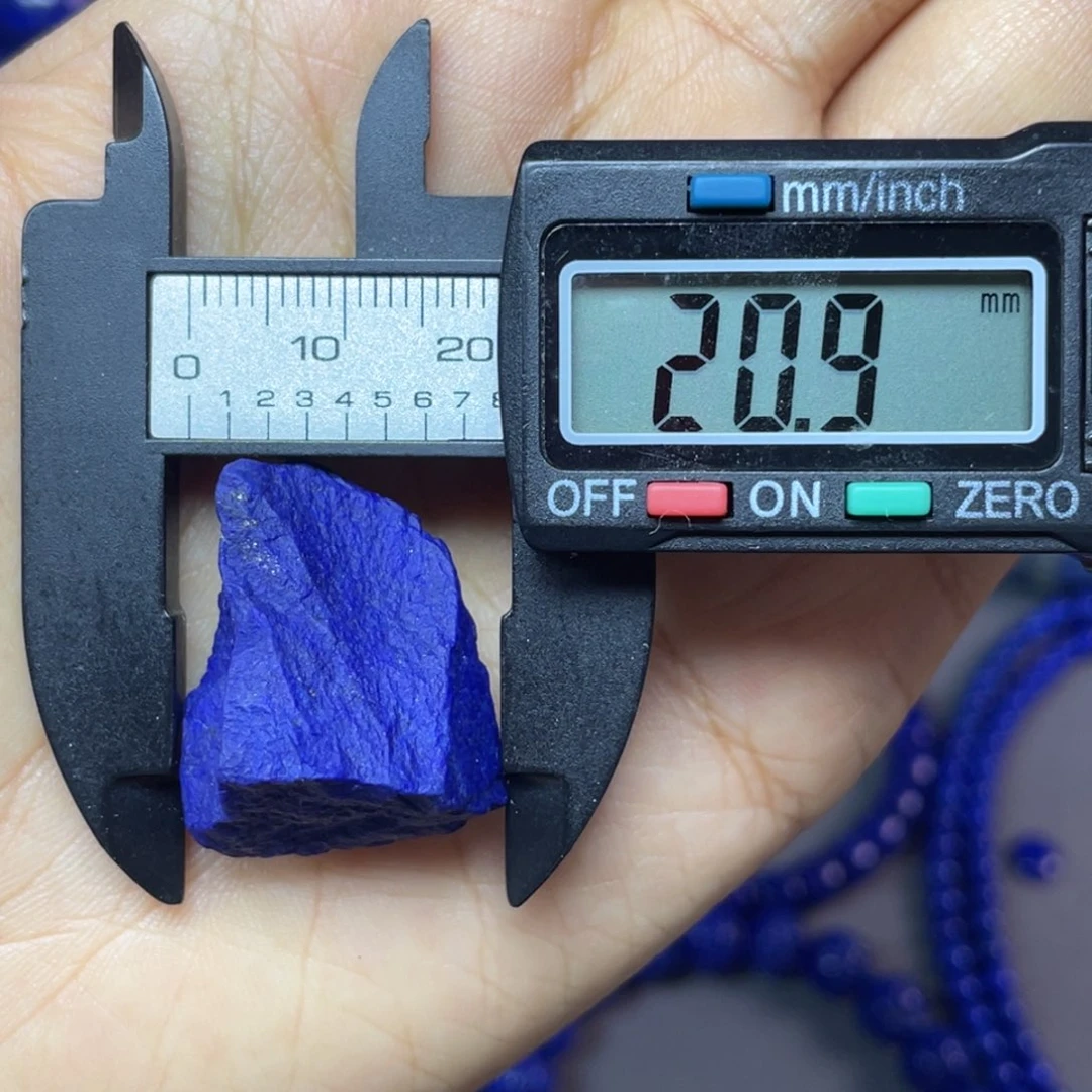 青金石未镶嵌哑光原石