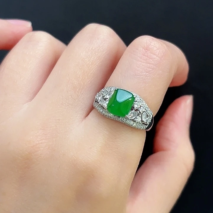 18K金镶嵌戒指翡翠13圈翡翠戒指多人不退不换