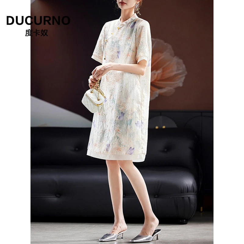 时尚亮丝印花连衣裙女2025年秋季新款新中式裙子大码高级感女装