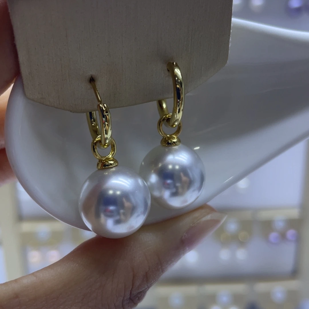 未镶嵌淡水珍珠耳饰