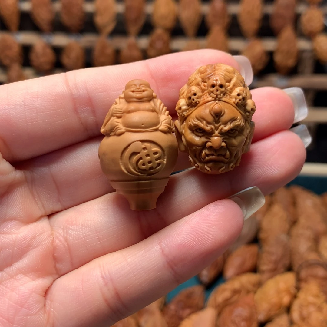 橄榄核把件弥勒三通大黑天