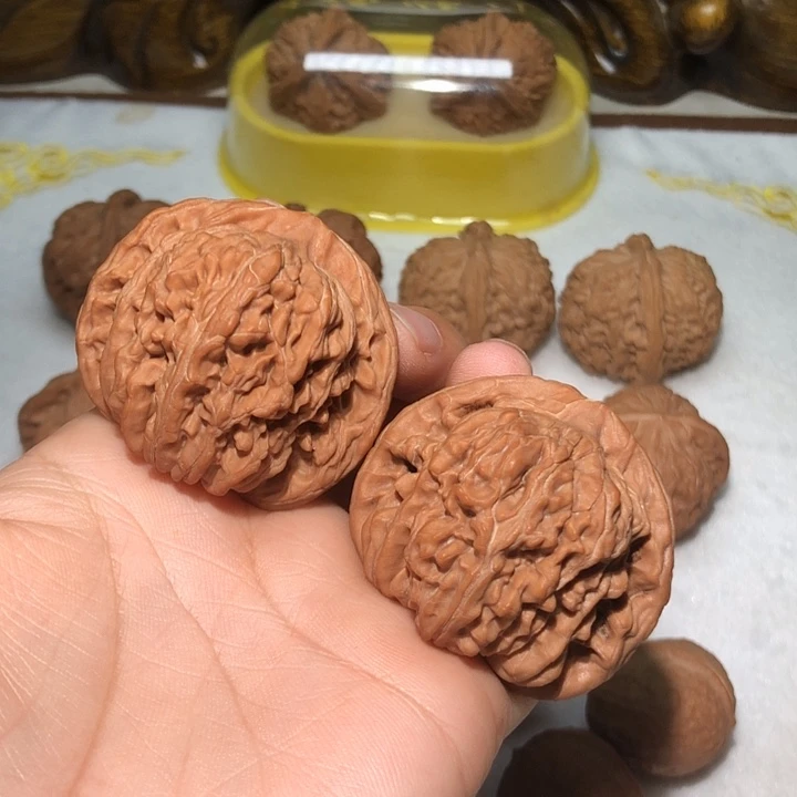 文玩核桃把件45四座楼