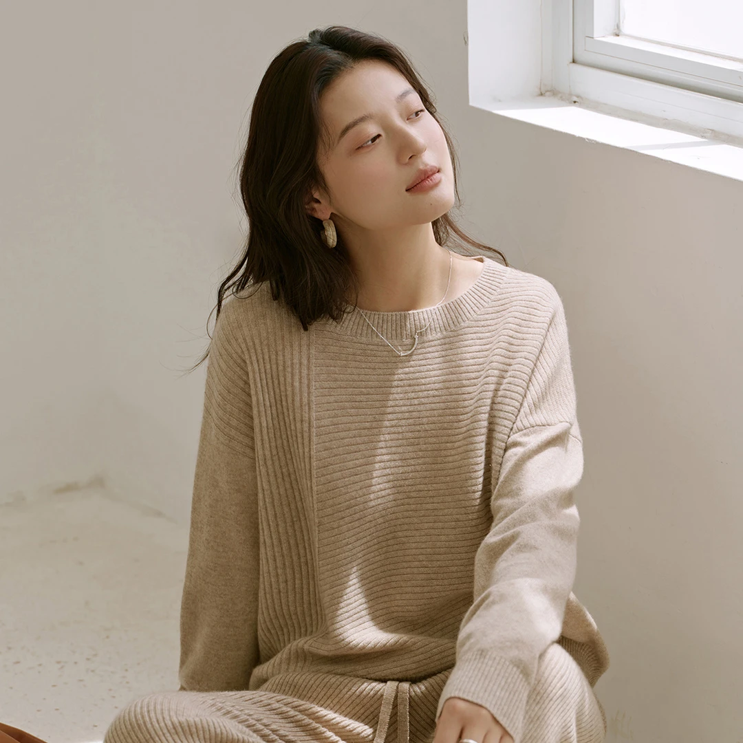 羊绒衫女坑条针织衫抽条拼接秋冬宽松慵懒设计感小众毛衣