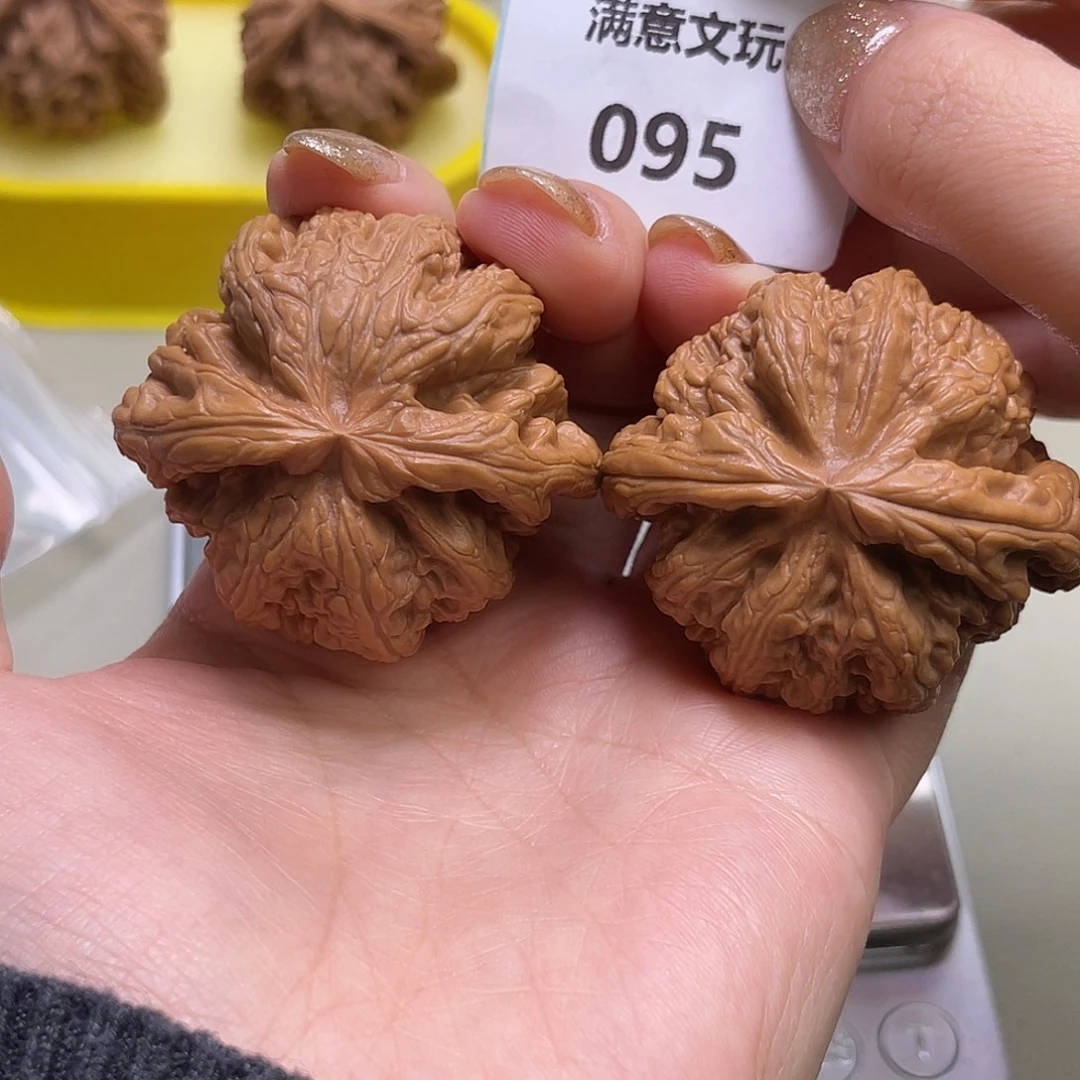 看***看把件文玩核桃粗筋46.095