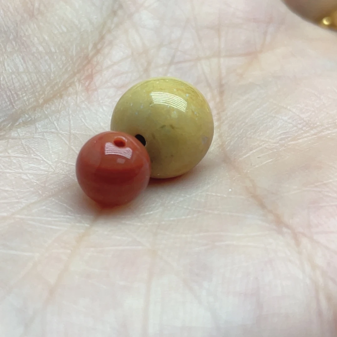 南红玛瑙未镶嵌珠宝奇石