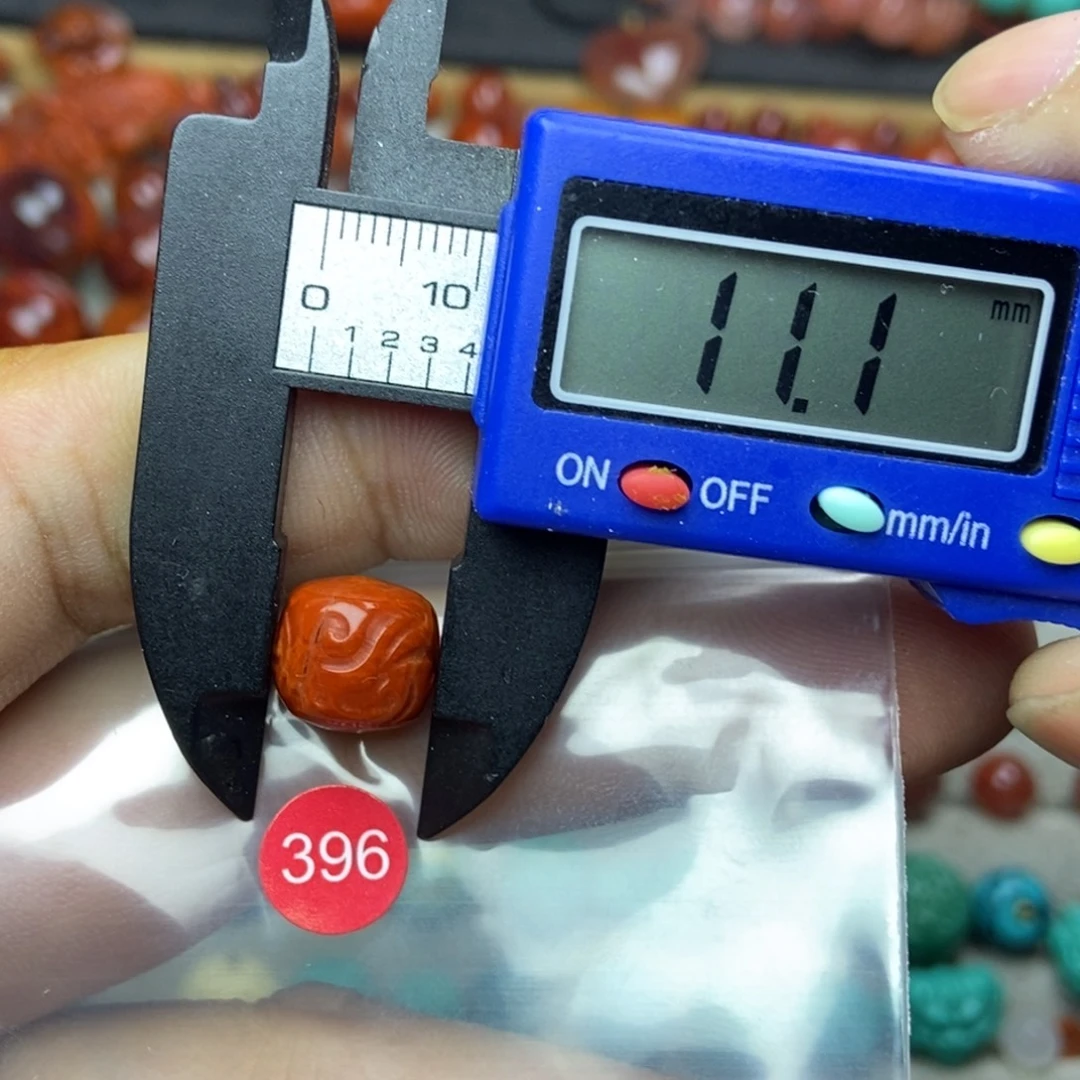 南红玛瑙未镶嵌配饰