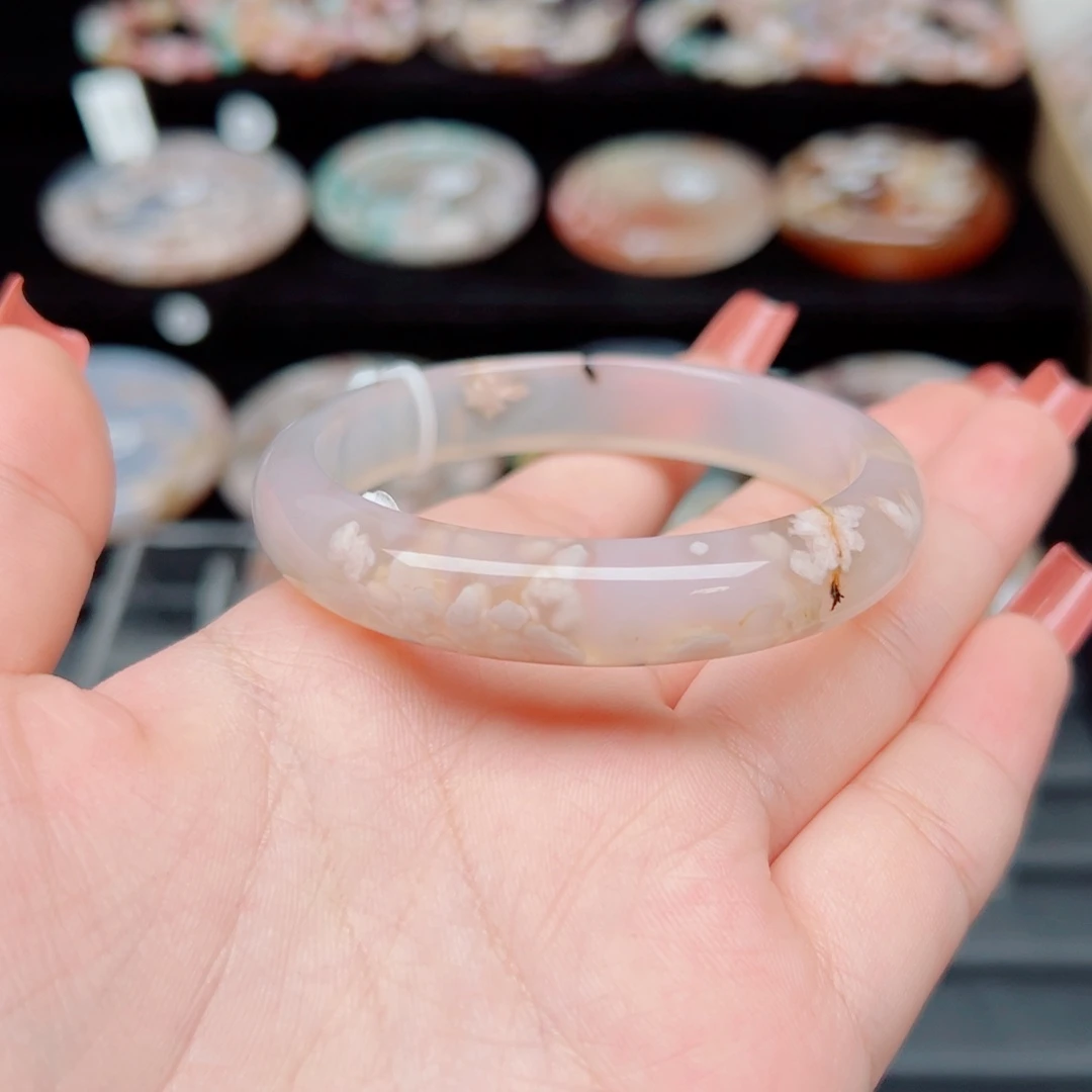 玛瑙/玉髓手镯未镶嵌53