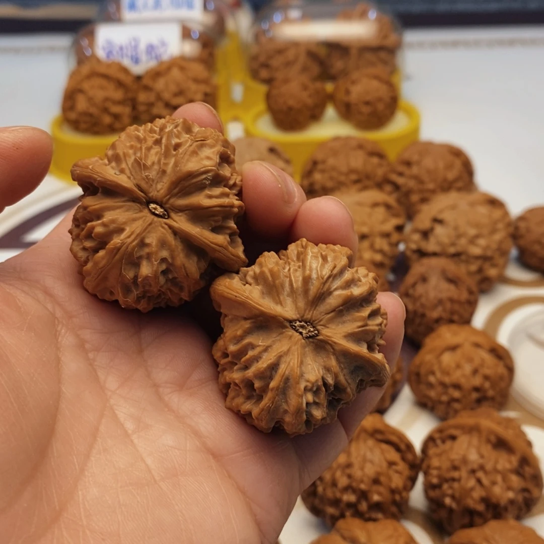 文玩核桃吊坠小***景金麒麟41尺