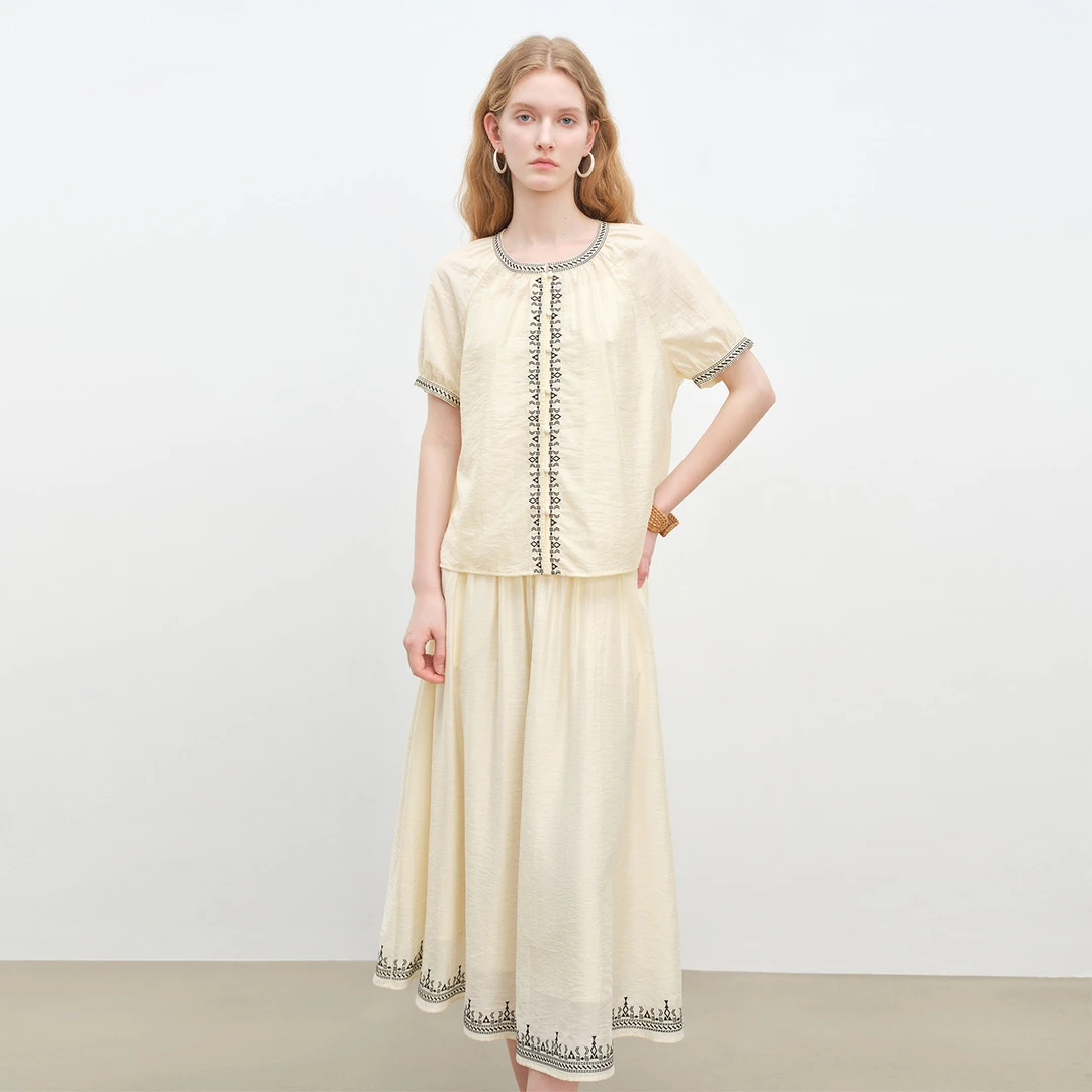 自巧小个子波嬉风设计感刺绣衬衫套装复古半身裙两件套 25ZQ92294